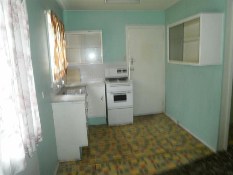 14 Morotai Avenue, Palm Beach QLD 4221