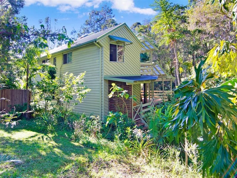 22 Cornwall Drive, Elanora QLD 4221