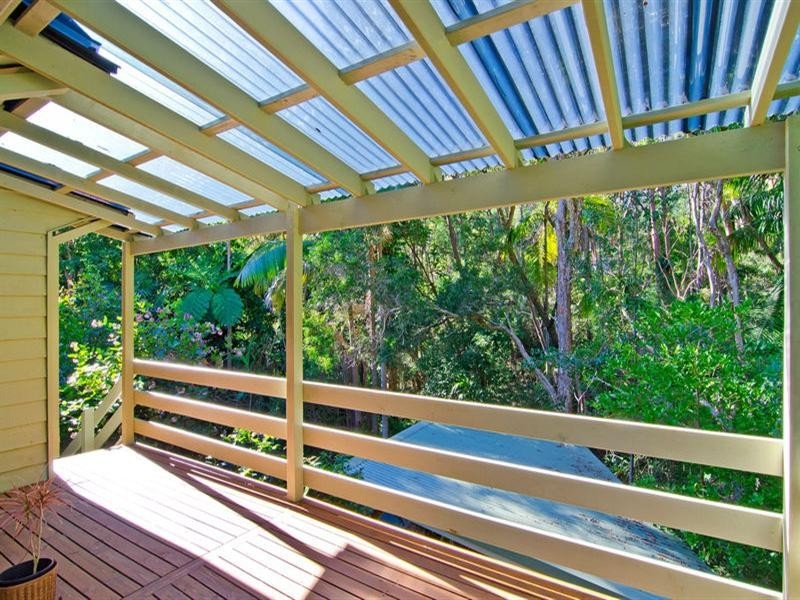 22 Cornwall Drive, Elanora QLD 4221