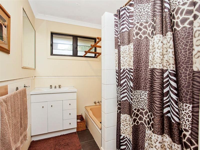 24 Cuba Avenue, Palm Beach QLD 4221