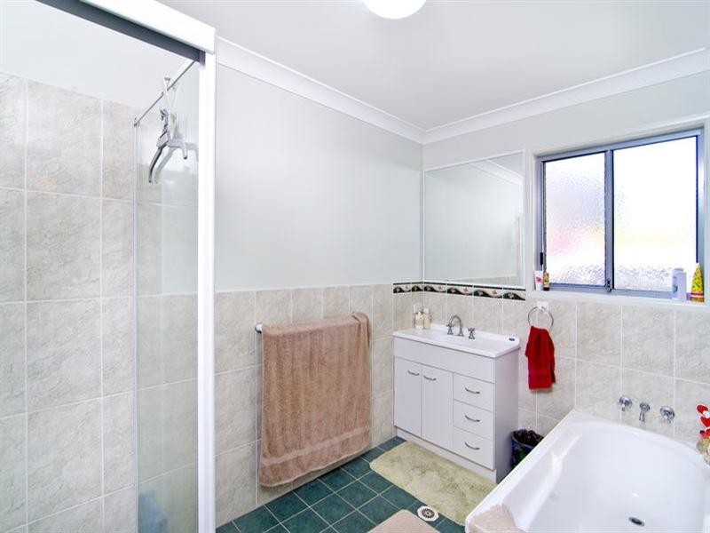 160 Laguna Avenue, Palm Beach QLD 4221