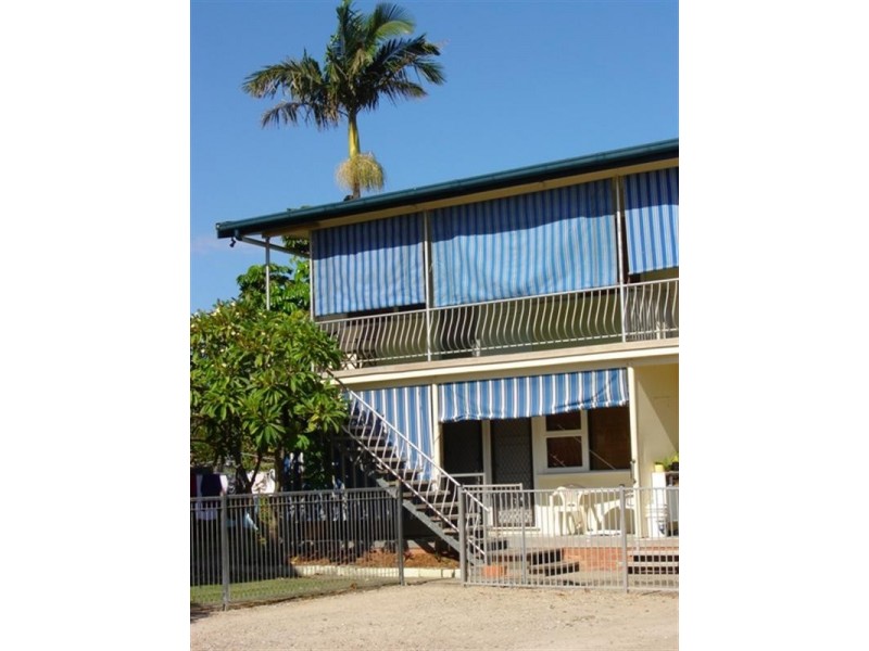 5/9 Nyrang Avenue, Palm Beach QLD 4221
