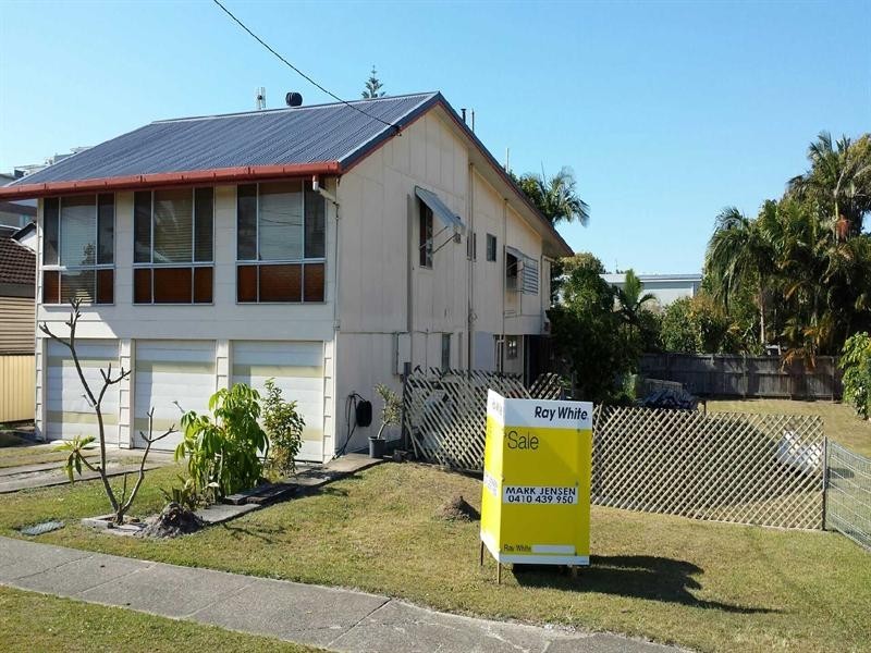 34 Palm Beach Avenue, Palm Beach QLD 4221