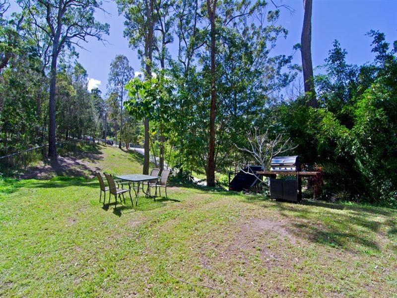 3 Ronelle Court, Tallebudgera QLD 4228