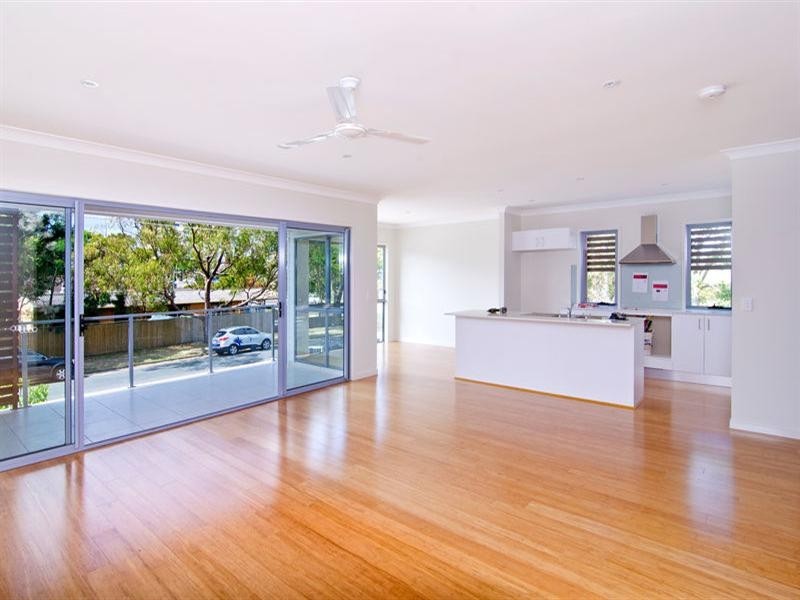 1/25 Brooke Avenue, Palm Beach QLD 4221