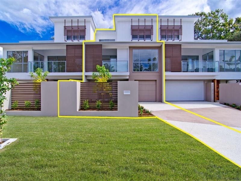 2/25 Brooke Avenue, Palm Beach QLD 4221