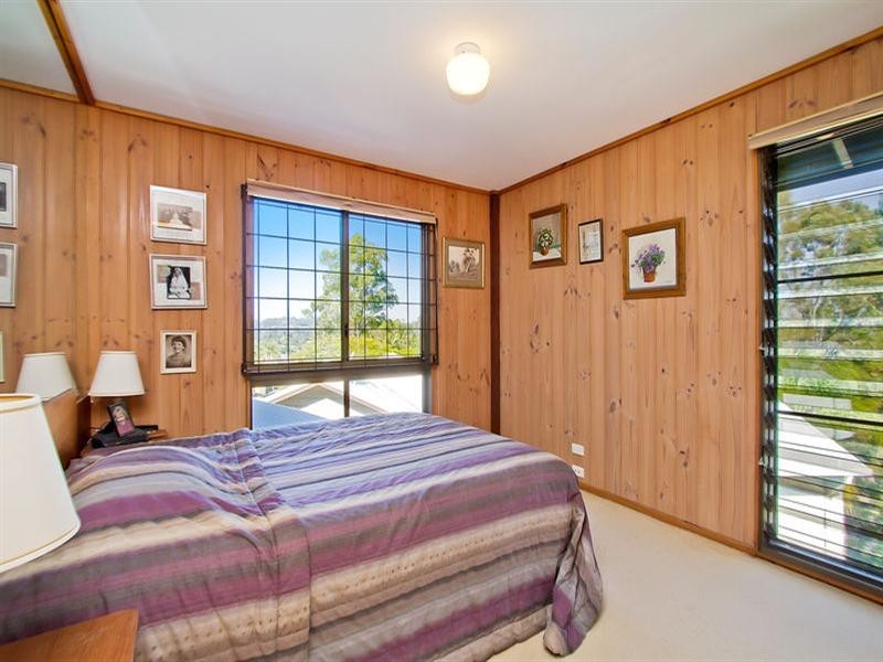 16 Larentia Street, Currumbin Waters QLD 4223