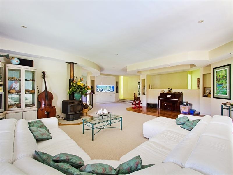 9E Bourke Lodge Drive, Currumbin Valley QLD 4223