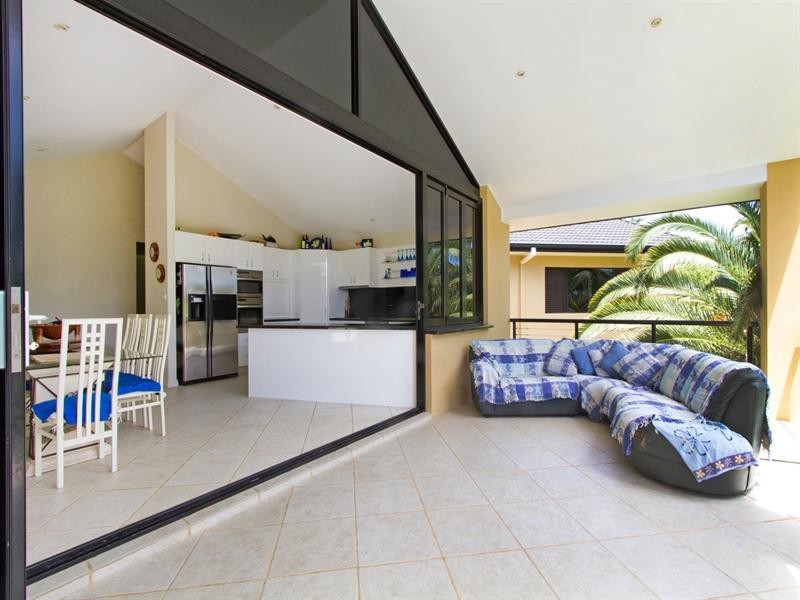 9E Bourke Lodge Drive, Currumbin Valley QLD 4223