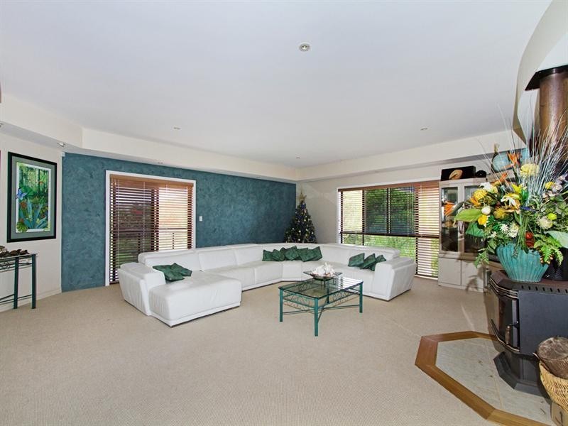 9E Bourke Lodge Drive, Currumbin Valley QLD 4223