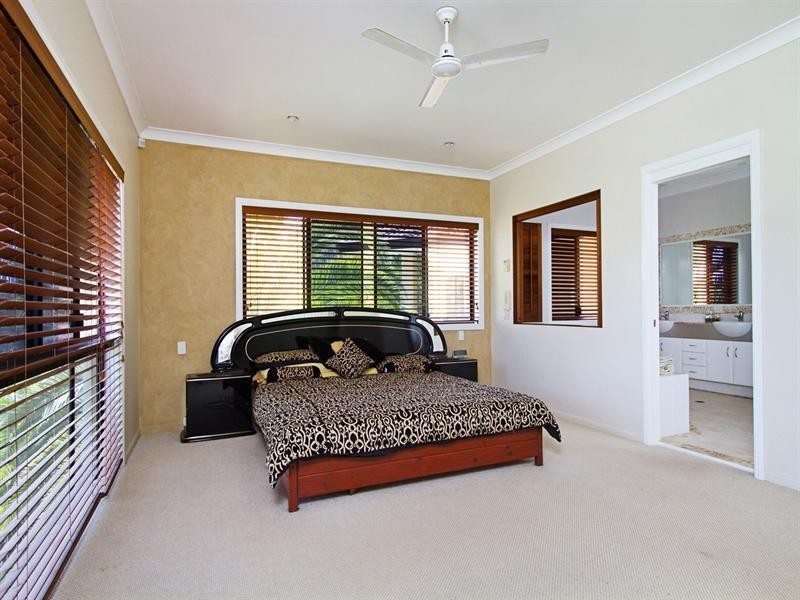 9E Bourke Lodge Drive, Currumbin Valley QLD 4223