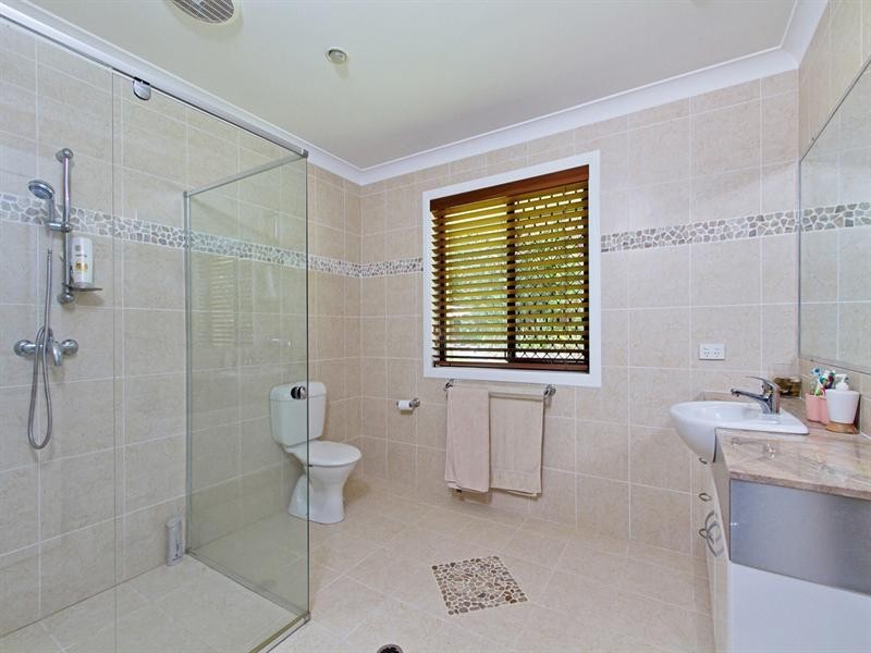 9E Bourke Lodge Drive, Currumbin Valley QLD 4223