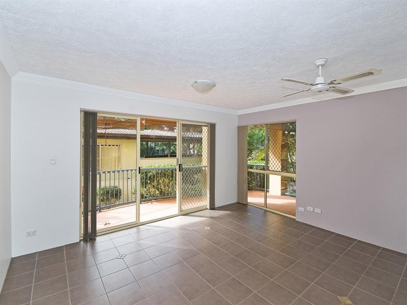1/17 TwentyFourth Avenue, Palm Beach QLD 4221