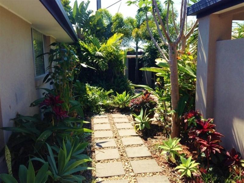 169 Mallawa Drive, Palm Beach QLD 4221
