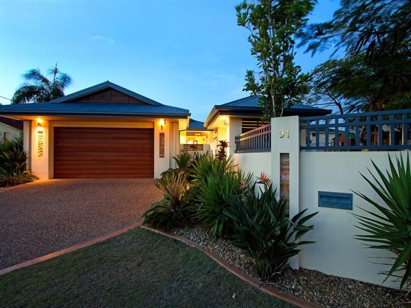 91 Burleigh Street, Burleigh Waters QLD 4220