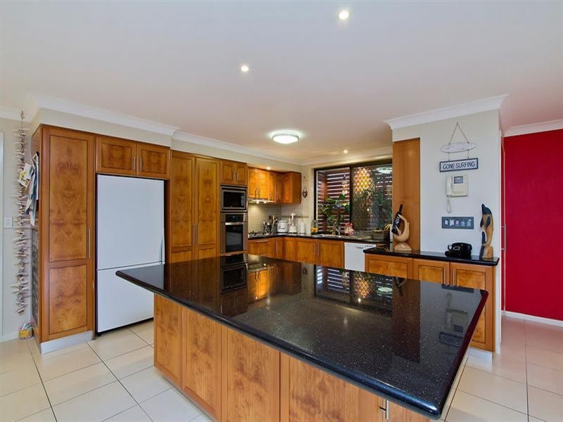 91 Burleigh Street, Burleigh Waters QLD 4220