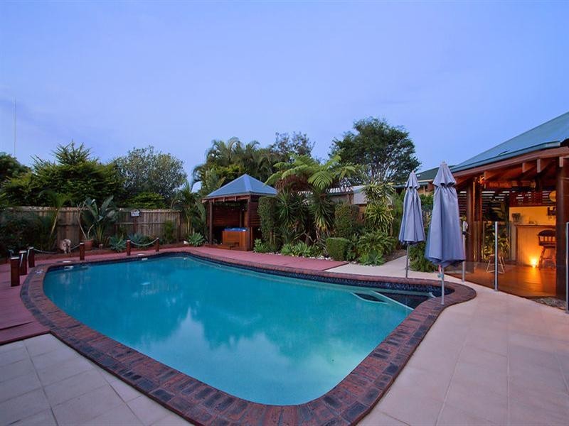 91 Burleigh Street, Burleigh Waters QLD 4220