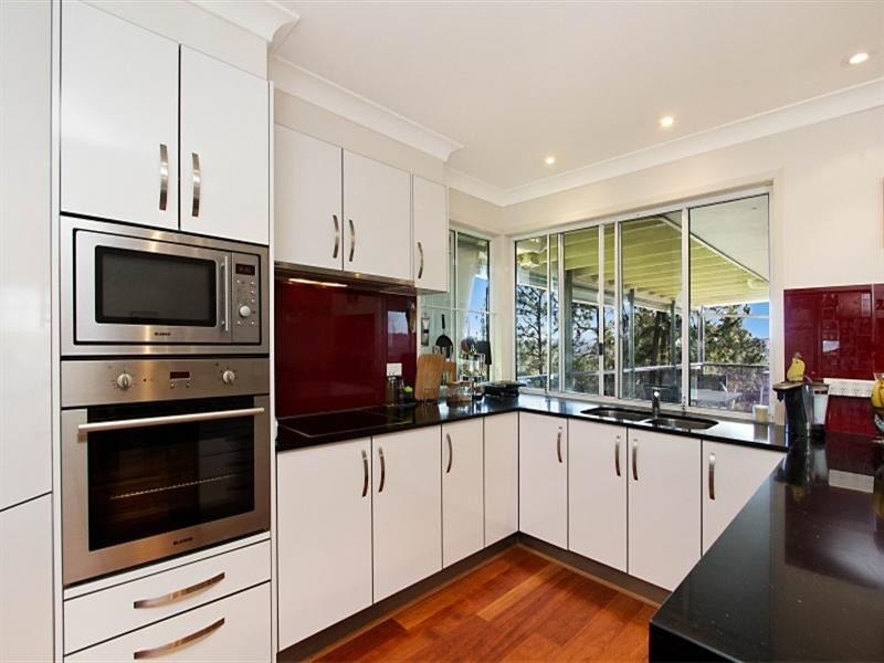 41 Doubleview Drive, Elanora QLD 4221