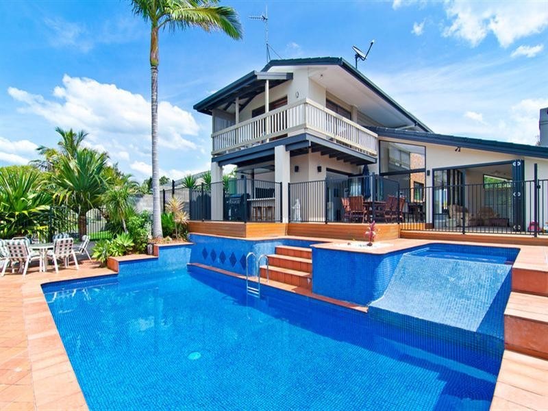 118 Tallebudgera Drive, Palm Beach QLD 4221