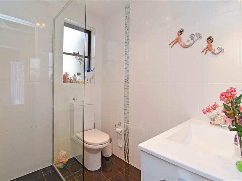 118 Tallebudgera Drive, Palm Beach QLD 4221
