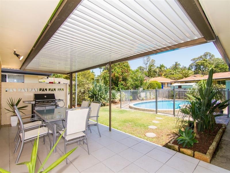199 Mallawa Drive, Palm Beach QLD 4221