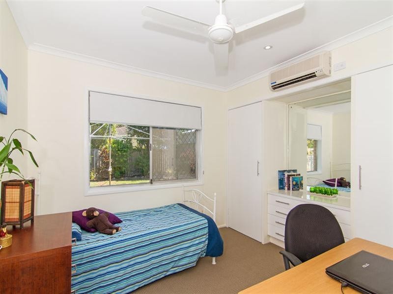 199 Mallawa Drive, Palm Beach QLD 4221