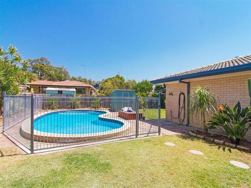 199 Mallawa Drive, Palm Beach QLD 4221