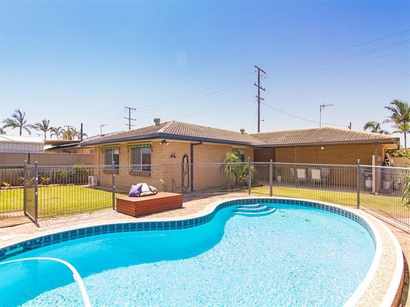 199 Mallawa Drive, Palm Beach QLD 4221