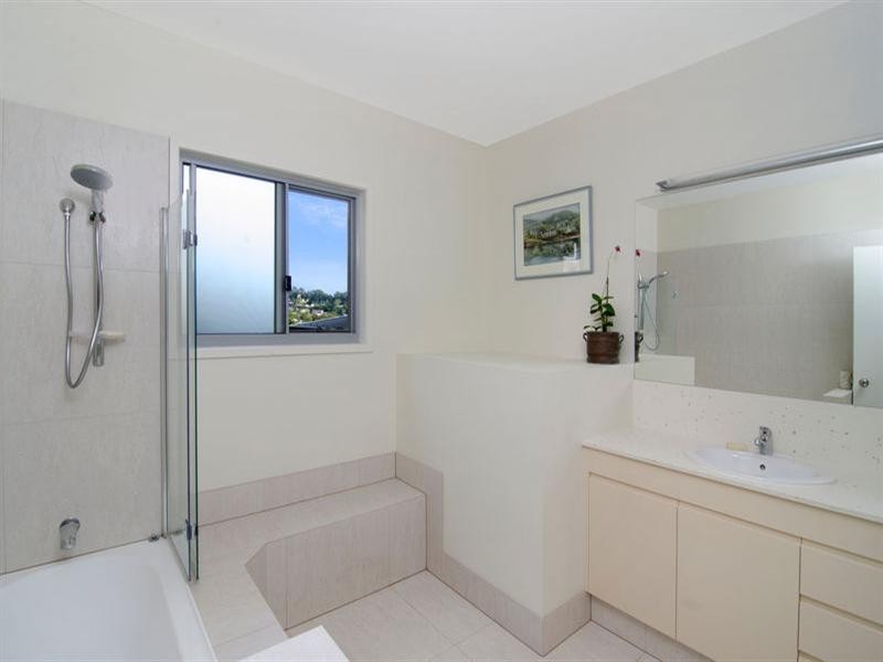 12 Border Drive, Currumbin Waters QLD 4223