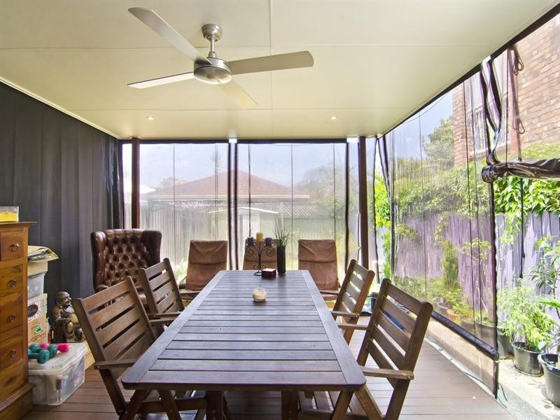 2/4 First Avenue, Palm Beach QLD 4221