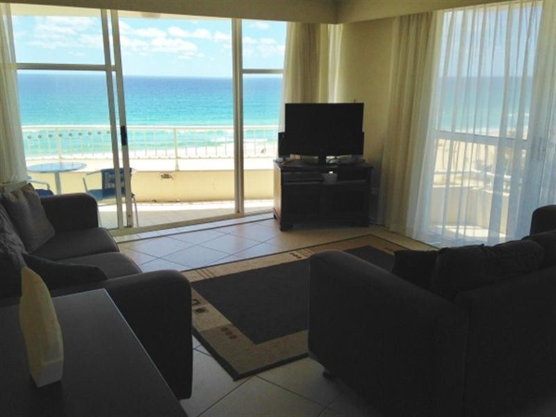 5E Nineteenth Avenue, Palm Beach QLD 4221