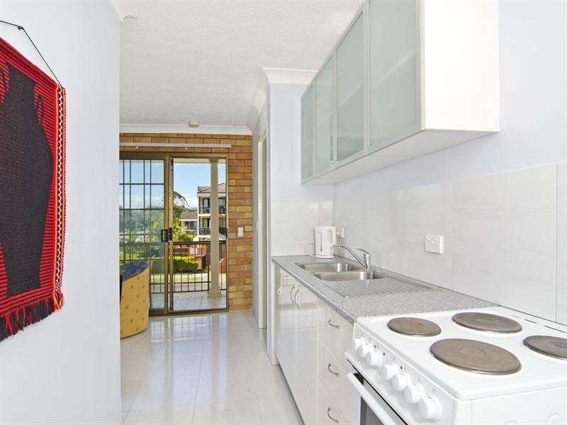 16/1072 Gold Coast Highway, Palm Beach QLD 4221