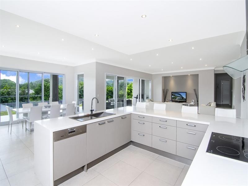 104 Aqua Promenade, Currumbin Valley QLD 4223