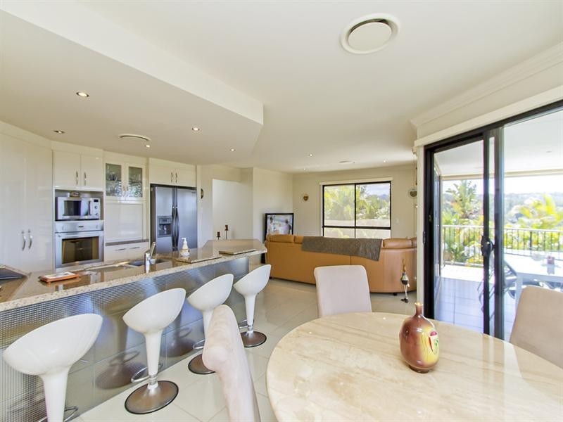 11 Kukulies Court, Currumbin Waters QLD 4223