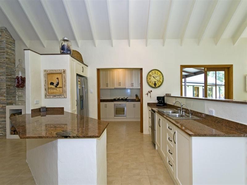 303 Trees Road, Tallebudgera QLD 4228