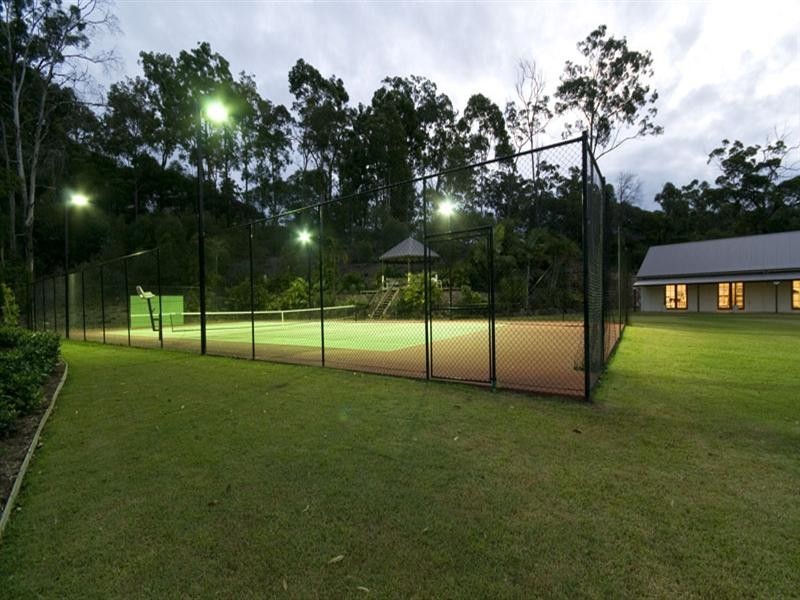 303 Trees Road, Tallebudgera QLD 4228