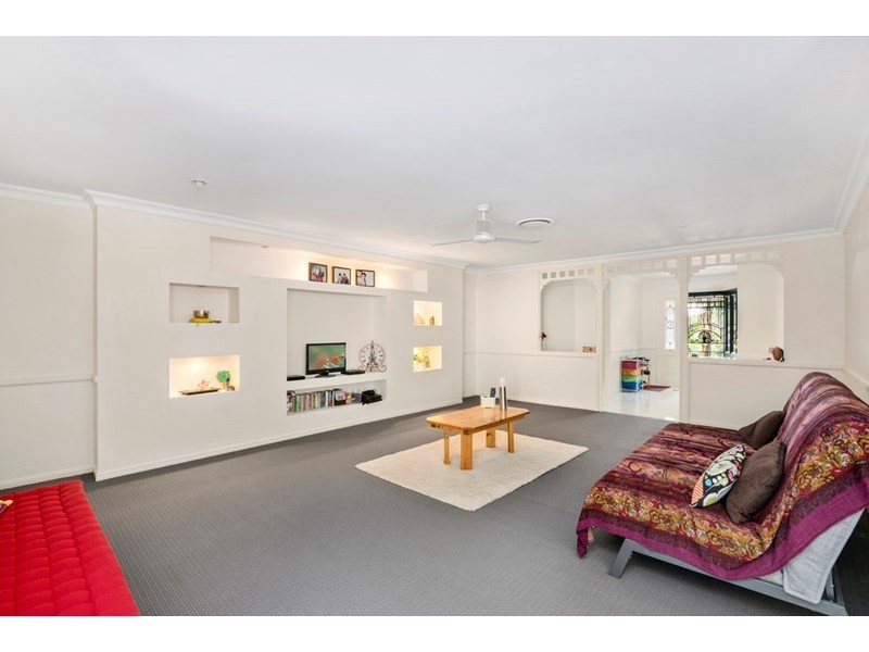 32 Gordonia Drive, Reedy Creek QLD 4227