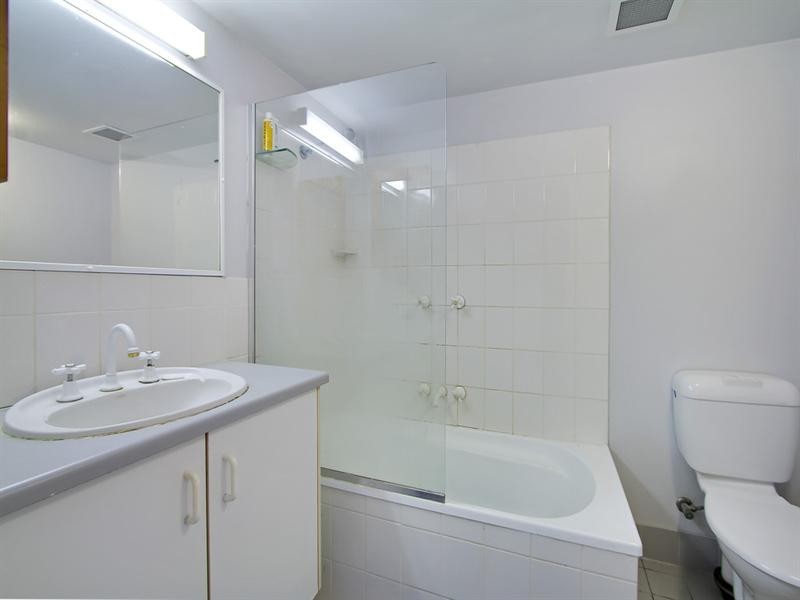 11/1251 Gold Coast Highway, Palm Beach QLD 4221