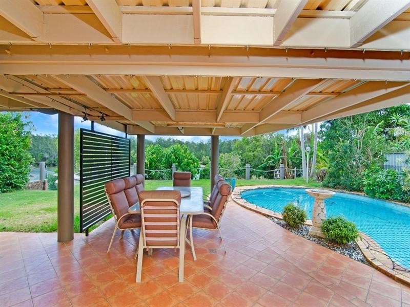 204 Nineteenth Avenue, Elanora QLD 4221