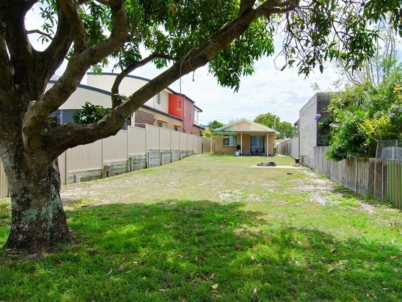 112 Cypress Terrace, Palm Beach QLD 4221