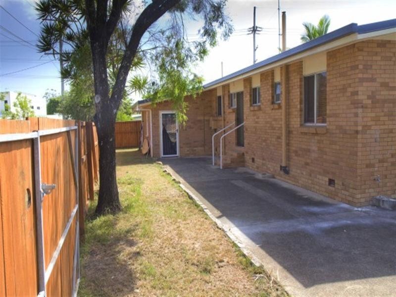 28 Tahiti Avenue, Palm Beach QLD 4221