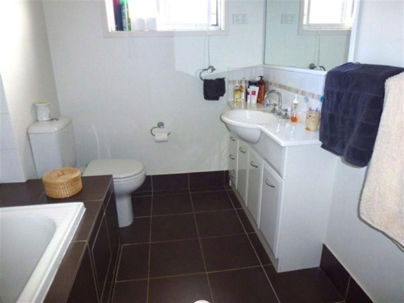 4/82 Sarawak Avenue, Palm Beach QLD 4221