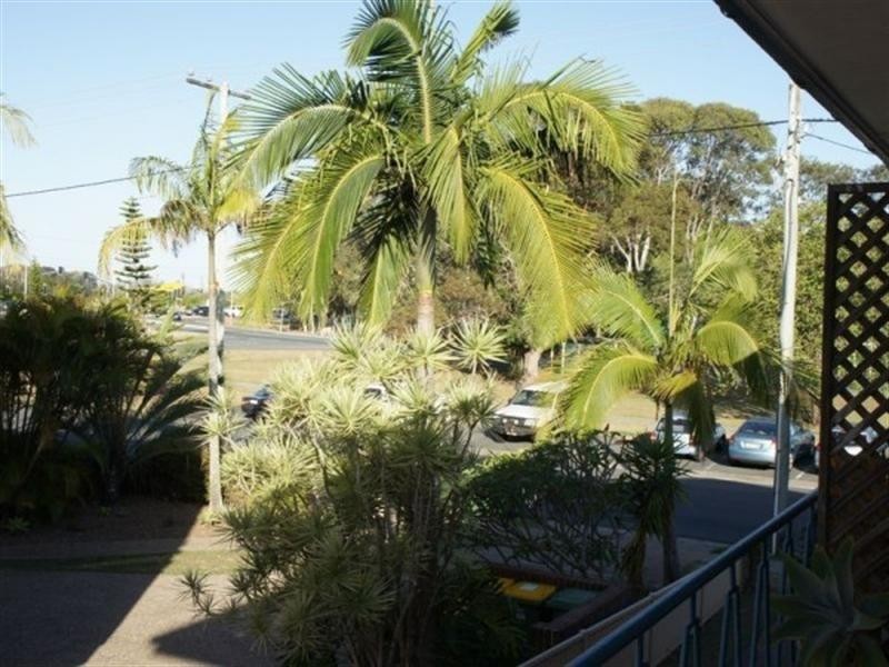 4/82 Sarawak Avenue, Palm Beach QLD 4221