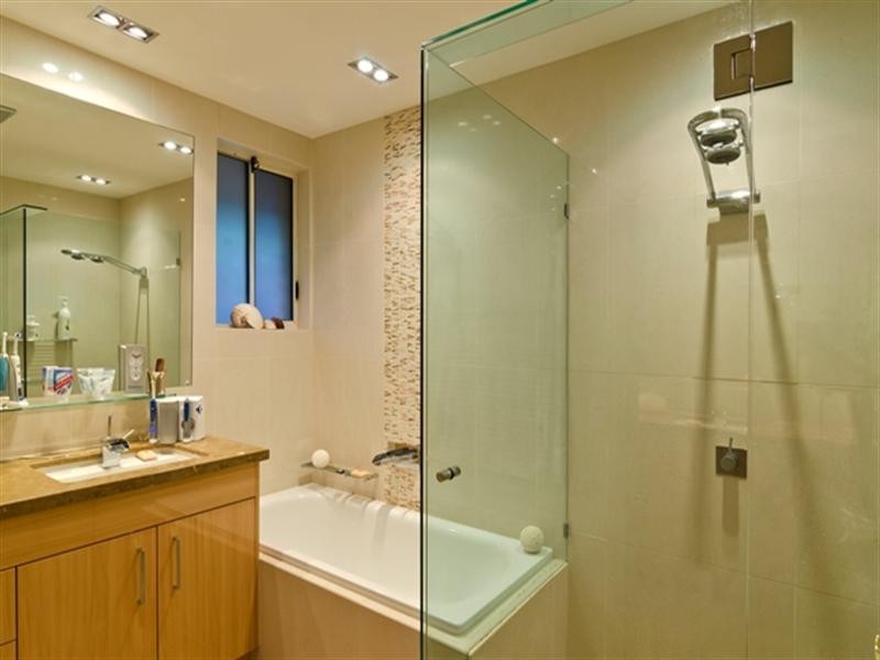 230 Simpsons Road, Currumbin Waters QLD 4223