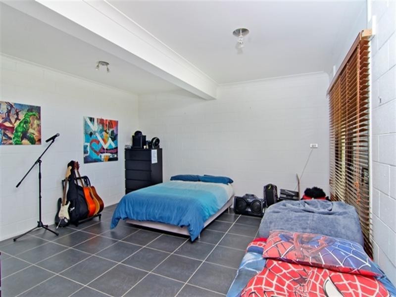 230 Simpsons Road, Currumbin Waters QLD 4223