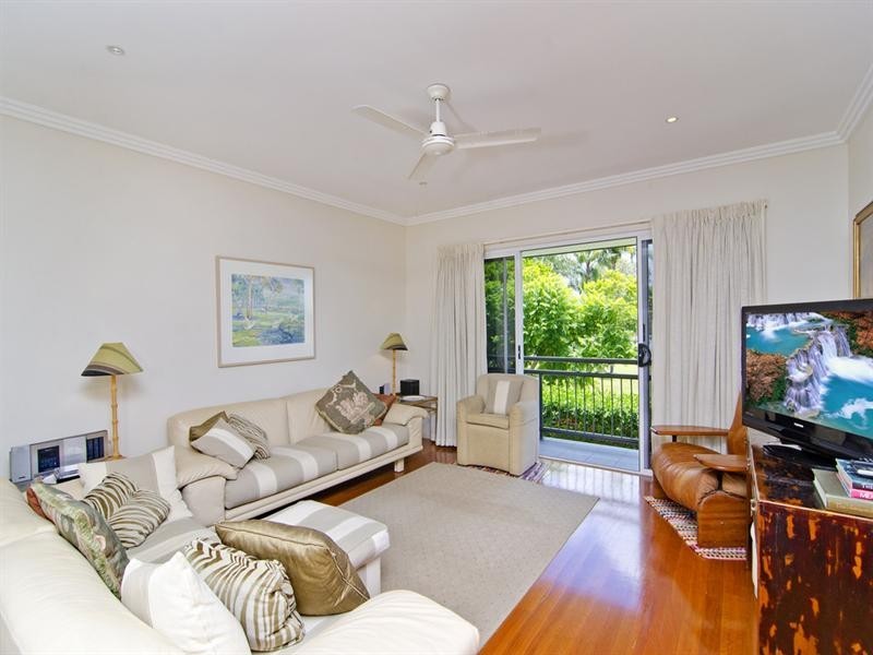 1/34 Hawaii Avenue, Palm Beach QLD 4221