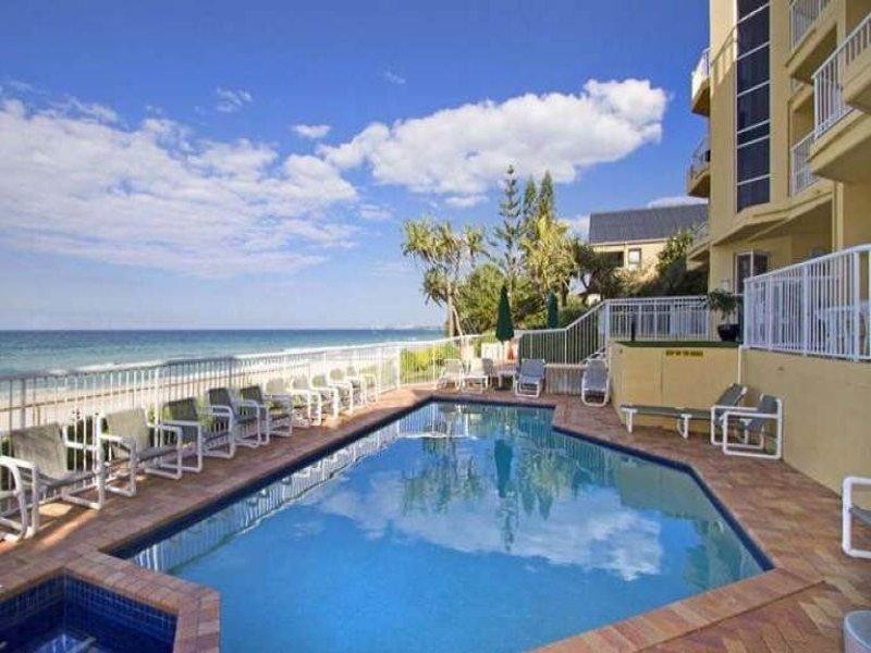 22/2 Seventeenth Avenue, Palm Beach QLD 4221