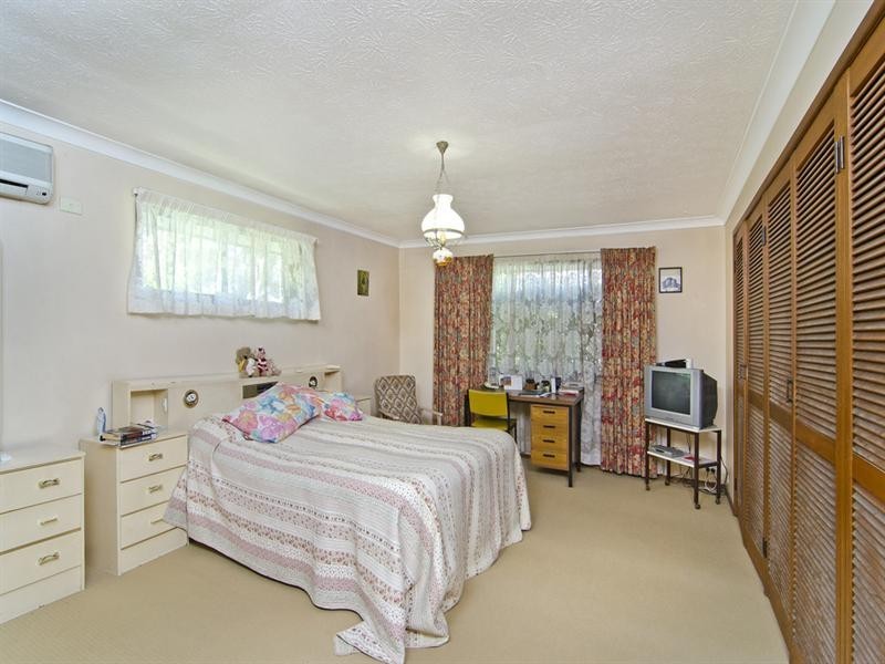 56 Coolibah Drive, Palm Beach QLD 4221