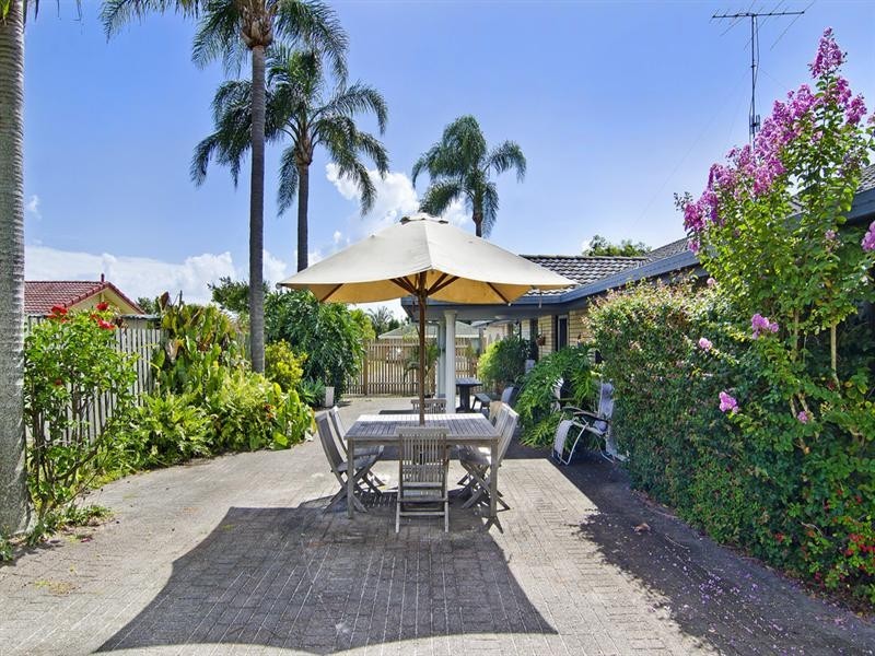 56 Coolibah Drive, Palm Beach QLD 4221