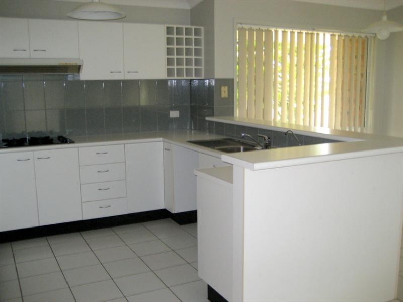 3 Abele Court, Elanora QLD 4221